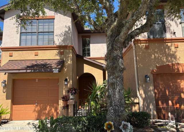 Property at 5349 Brighton Park Ln, Jacksonville, FL 32210, 3 beds, 2.5 baths