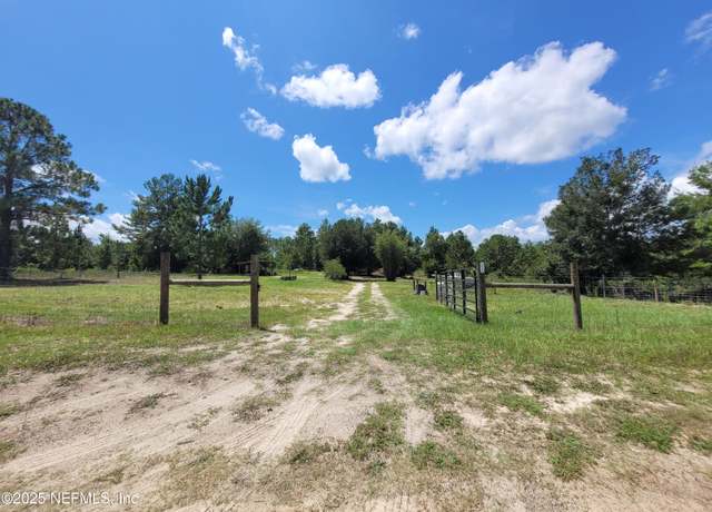 Property at 215 Coconut St, Pomona Park, FL 32181