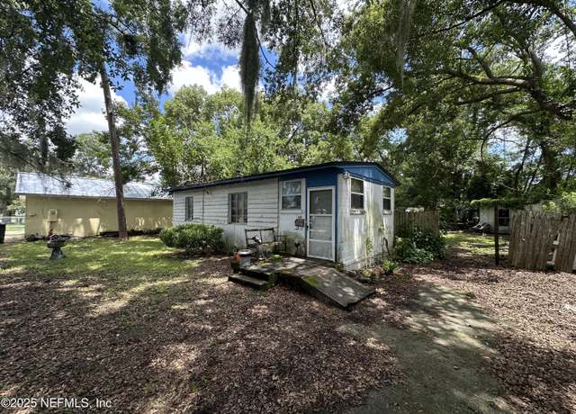 Property at 4111 Ruby Dr W, Jacksonville, FL 32246, 2 beds, 1 bath