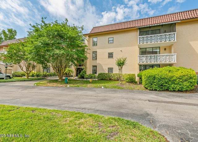 Property at 1820 Sevilla Blvd #302, Atlantic Beach, FL 32233, 2 beds, 2 baths