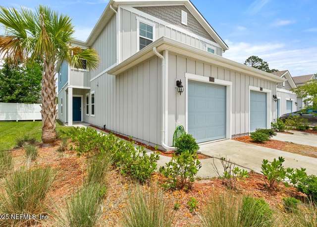 Property at 911 Observatory Pkwy, Jacksonville, FL 32218, 3 beds, 2.5 baths