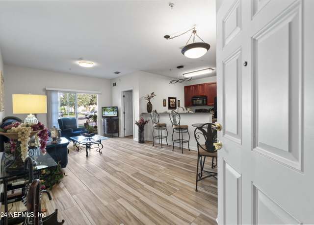 Property at 8218 Green Parrot Rd #105, Jacksonville, FL 32256, 2 beds, 2 baths