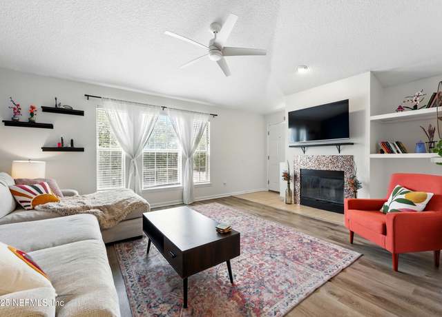 Property at 157 Jardin de Mer Pl #157, Jacksonville Beach, FL 32250, 2 beds, 2 baths