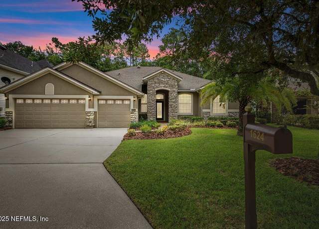 Property at 1624 Stonewood Ct, St. Augustine, FL 32092, 4 beds, 3 baths