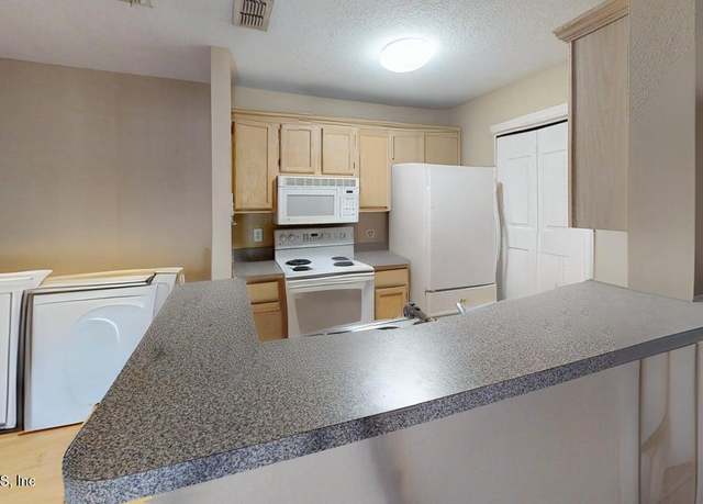 Property at 7701 Timberlin Park Blvd #623, Jacksonville, FL 32256, 1 bed, 1 bath