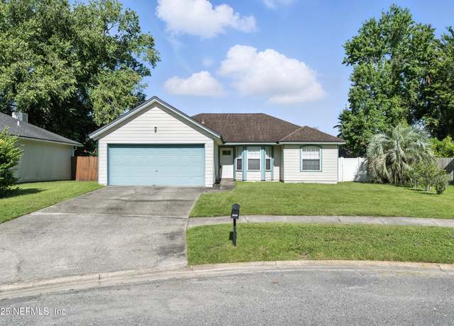 Property at 1810 Dahlia Ct, Middleburg, FL 32068, 3 beds, 2 baths
