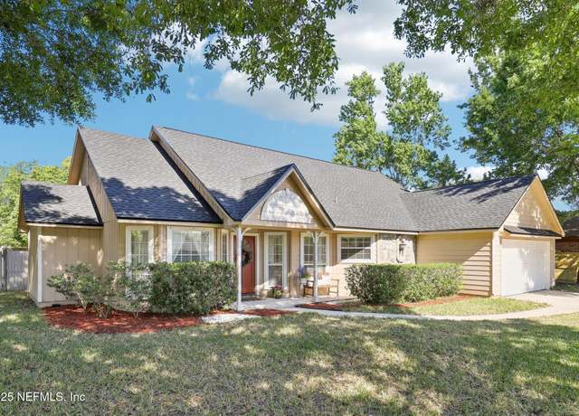 Property at 8344 Hamden Rd W, Jacksonville, FL 32244, 3 beds, 2 baths