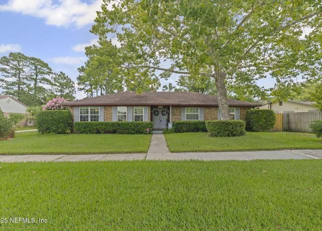 Property at 4115 Wilcrest Cir W, Jacksonville, FL 32277, 3 beds, 2 baths