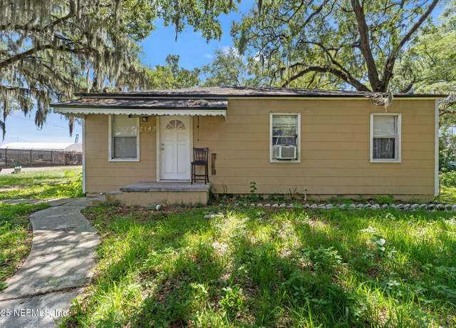 Property at 2147 Blair St, Jacksonville, FL 32206, 3 beds, 1 bath