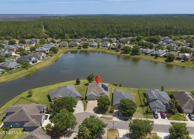 Property at 16281 Stanis Ct, Jacksonville, FL 32218, 4 beds, 3 baths