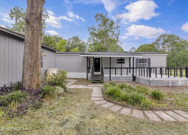 Property at 303 Maple Ave, Jacksonville, FL 32220, 3 beds, 2 baths