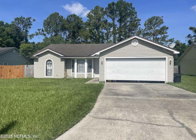Property at 8118 Pineverde Ln, Jacksonville, FL 32244, 3 beds, 2 baths
