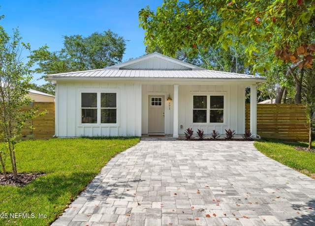 Property at 771 W 4th St, St. Augustine, FL 32084, 3 beds, 2 baths