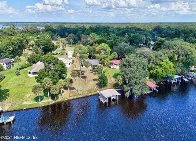 Property at 341 E Buffalo Bluff Rd, Satsuma, FL 32189, 2 beds, 2 baths