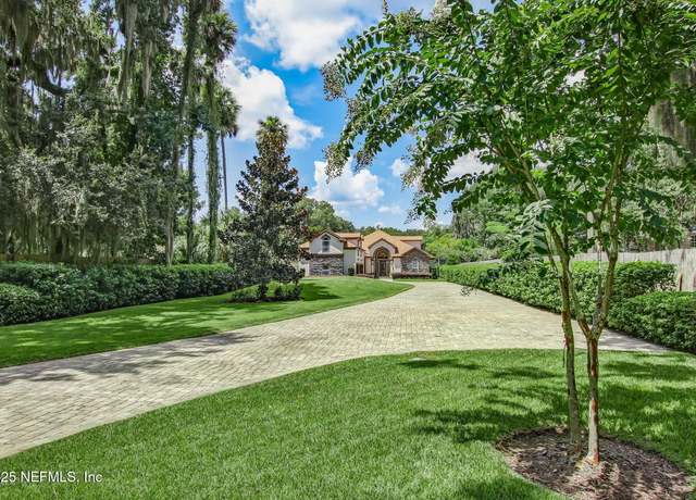 Property at 121 Roscoe Blvd N, Ponte Vedra Beach, FL 32082, 6 beds, 5 baths