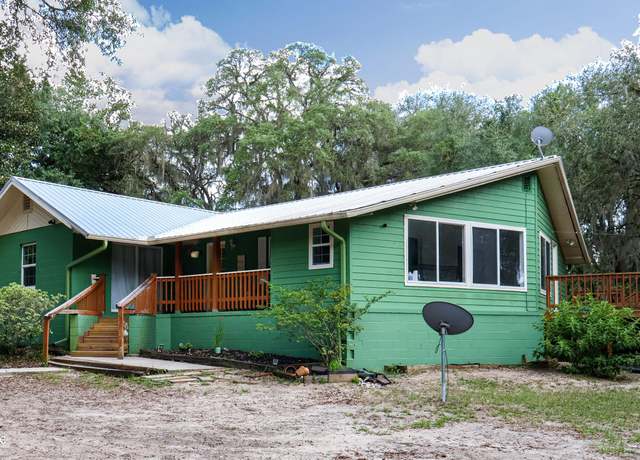 Property at 5817 S Crater Lake Cir, Keystone Heights, FL 32656, 3 beds, 1 bath