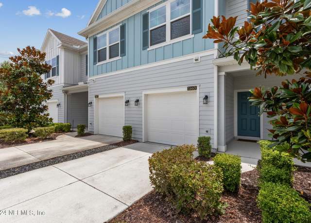 Property at 1663 Pottsburg Point Dr, Jacksonville, FL 32207, 3 beds, 2.5 baths