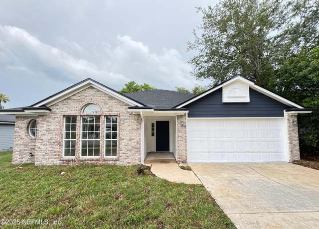 Property at 12406 Eagles Claw Ln, Jacksonville, FL 32225, 3 beds, 2 baths