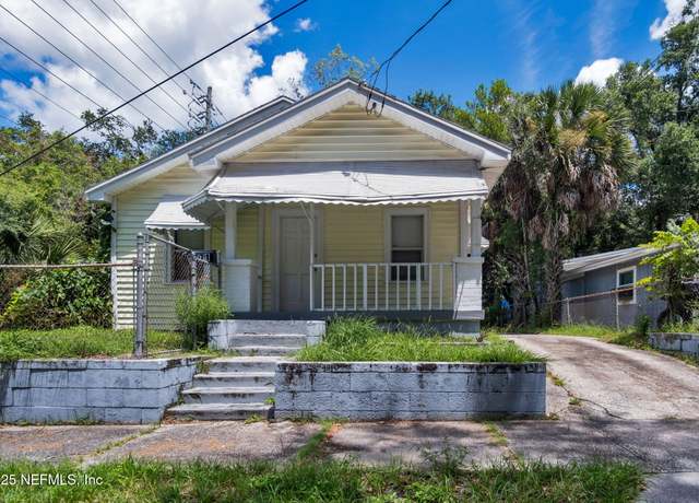 Property at 1671 W 35th St, Jacksonville, FL 32209, 3 beds, 1 bath