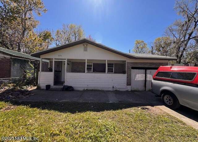 Property at 2276 Kingston St, Jacksonville, FL 32209, 3 beds, 2 baths