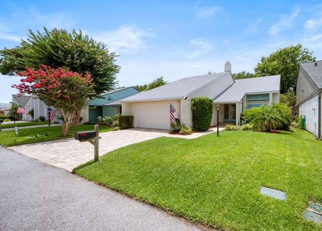 Property at 2770 Bordeaux Ct, Ponte Vedra Beach, FL 32082, 3 beds, 2.5 baths