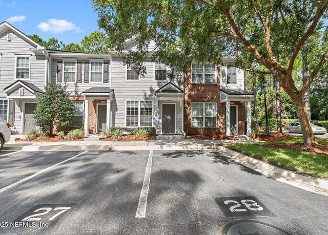 Property at 3502 Summerlin Ln N, Jacksonville, FL 32224, 2 beds, 2.5 baths