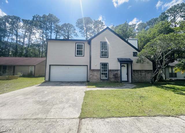 Property at 10244 Pine Breeze Rd W, Jacksonville, FL 32257, 4 beds, 3 baths