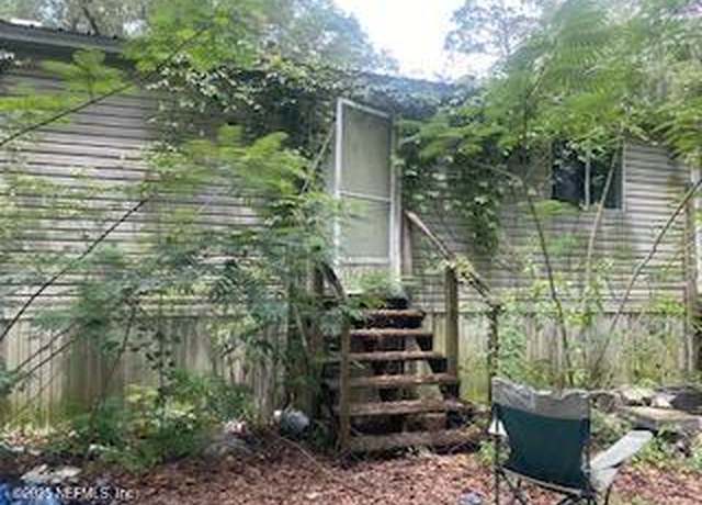 Property at 32 Foxtail Ave, Middleburg, FL 32068, 3 beds, 2 baths