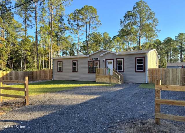 Property at 127 Domingo Rd, Satsuma, FL 32189, 3 beds, 2 baths