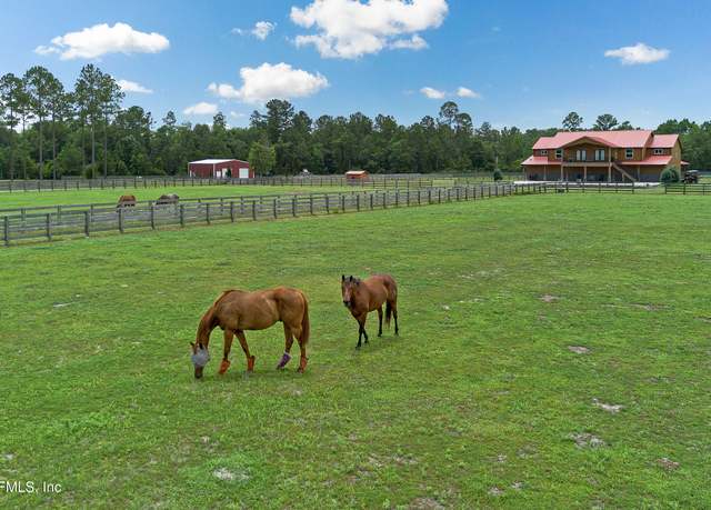 Property at 1845 Kinard Rd, Bryceville, FL 32009, 4 beds, 3.5 baths