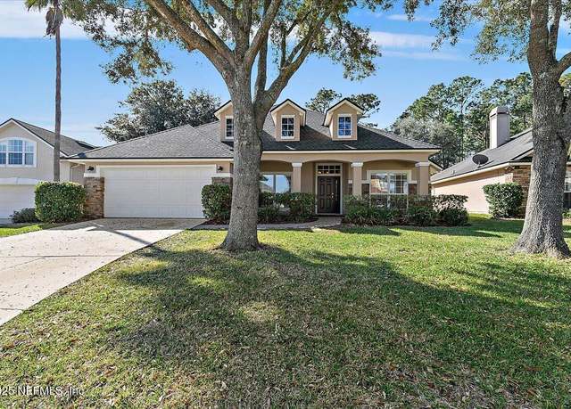 Property at 13830 White Heron Pl, Jacksonville, FL 32224, 5 beds, 4 baths