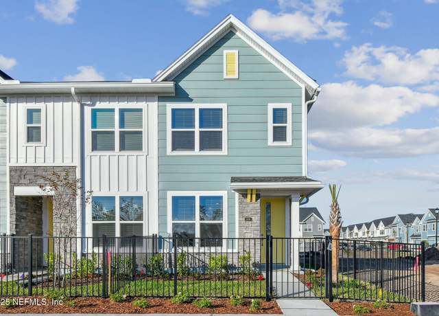 Property at 11106 Pangea Ct, Jacksonville, FL 32256, 2 beds, 2.5 baths