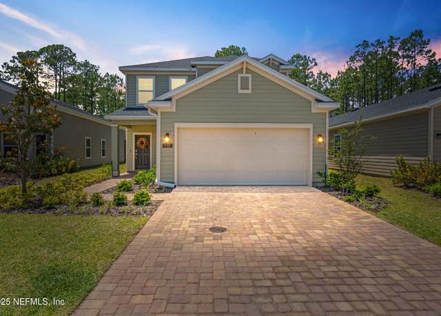 Property at 727 Lake Sinclair St, St. Augustine, FL 32084, 4 beds, 3.5 baths