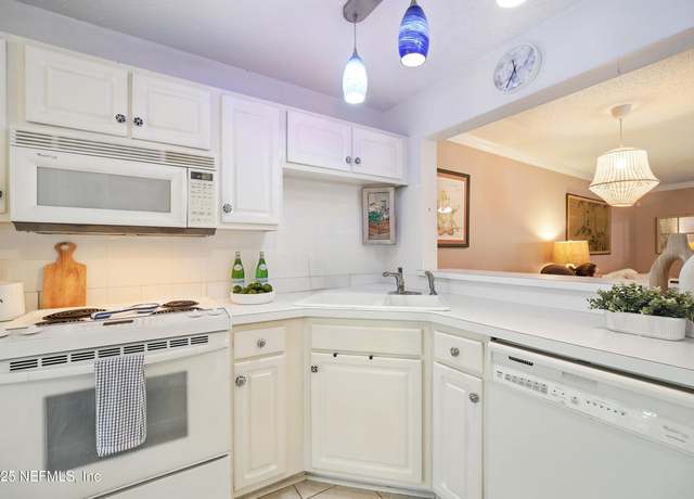 Property at 705 Marsh Cove Pl, Ponte Vedra Beach, FL 32082, 3 beds, 3 baths