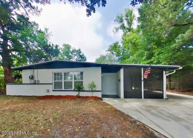 Property at 10757 Hawaii Dr S, Jacksonville, FL 32246, 3 beds, 2 baths