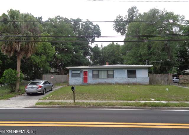Property at 2515 St Johns Ave, Palatka, FL 32177, 3 beds, 1 bath