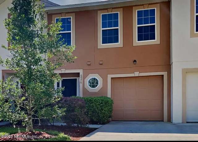 Property at 6976 St Ives Ct, Jacksonville, FL 32244, 3 beds, 2.5 baths