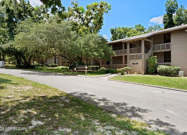 Property at 2990 Ravines Rd #1404, Middleburg, FL 32068, 1 bed, 2 baths