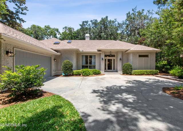 Property at 15 Marsh Creek Rd, Fernandina Beach, FL 32034, 3 beds, 2.5 baths