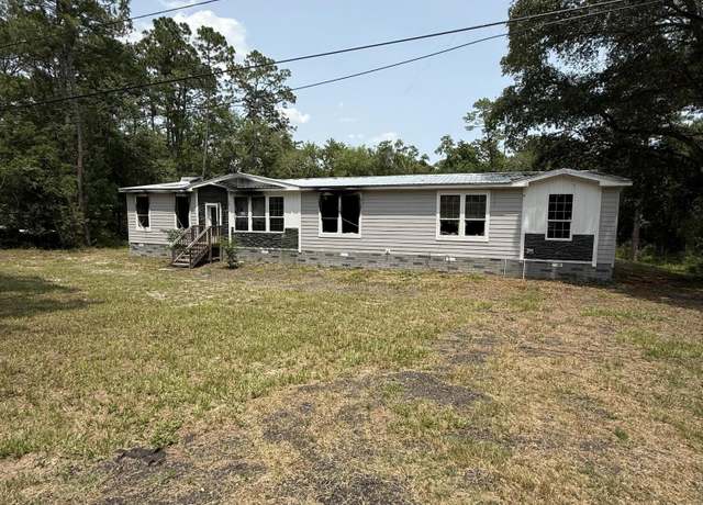Property at 74 Conifer Cir, Middleburg, FL 32068, 4 beds, 2 baths