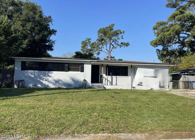 Property at 3248 Shetland Rd, Jacksonville, FL 32277, 3 beds, 2 baths