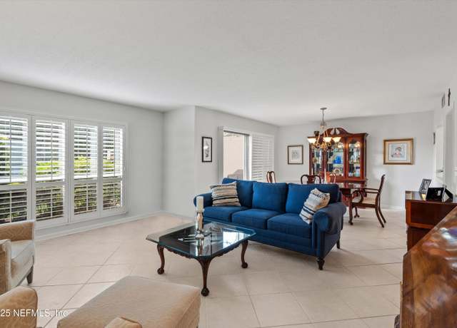Property at 10112 Leisure Ln S #118, Jacksonville, FL 32256, 2 beds, 2.5 baths