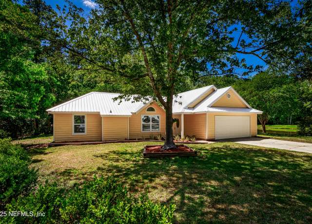 Property at 1225 Bee St N, Orange Park, FL 32065, 4 beds, 2 baths