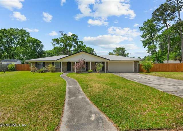 Property at 230 Quince Ct, Orange Park, FL 32073, 3 beds, 2 baths