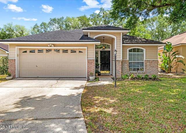 Property at 7461 Carriage Side Ct, Jacksonville, FL 32256, 3 beds, 2 baths