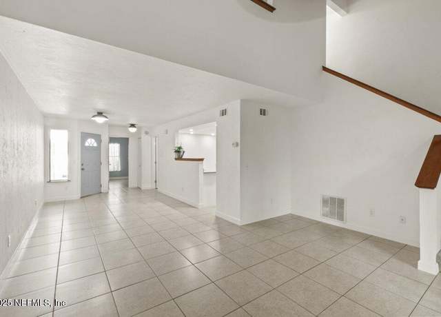 Property at 2885 Sand Castle Ln, Jacksonville, FL 32233, 2 beds, 2 baths