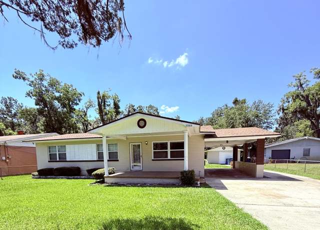 Property at 1754 Bassett Rd, Jacksonville, FL 32208, 3 beds, 2 baths