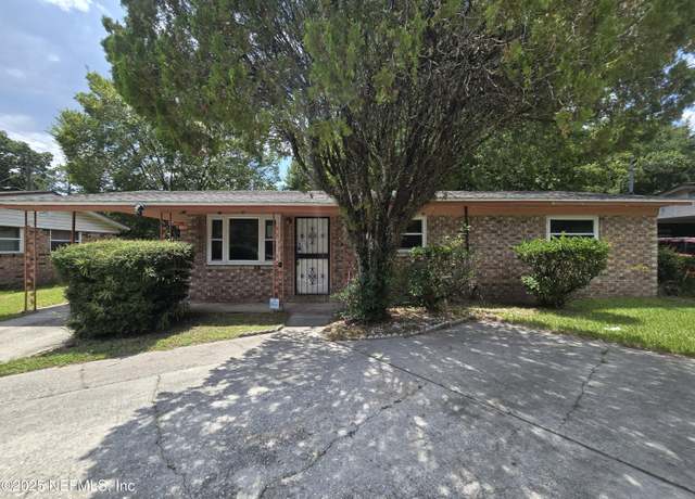 Property at 3614 N Canal St, Jacksonville, FL 32209, 3 beds, 2 baths