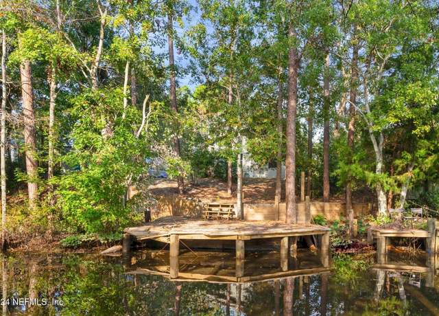 Property at 131 Kingfish Ave, Palatka, FL 32177, 2 beds, 2 baths