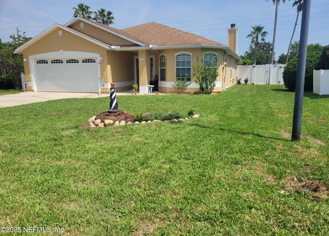 Property at 724 Lake Geneva Dr, St. Augustine, FL 32092, 4 beds, 2 baths